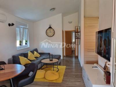 Apartment on the first floor, beautifully decorated, 250 meters from the sea and the beach