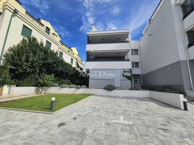 Borik one-bedroom luxury apartment