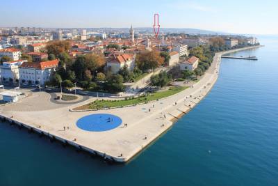 Zadar Poluotok center – 2-bedroom apartment, 1st floor, solid construction, quiet location