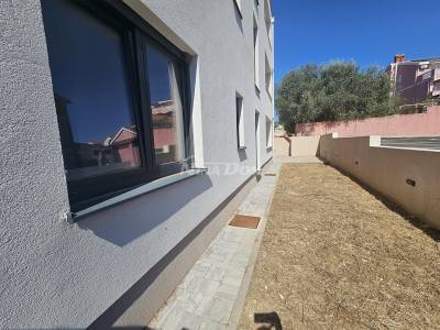 Borik, one-bedroom apartment with a spacious garden for sale