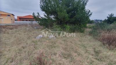 Stavebný pozemok 600 m2 s povinnosťou vypracovať plán UPU pre obec Vir 