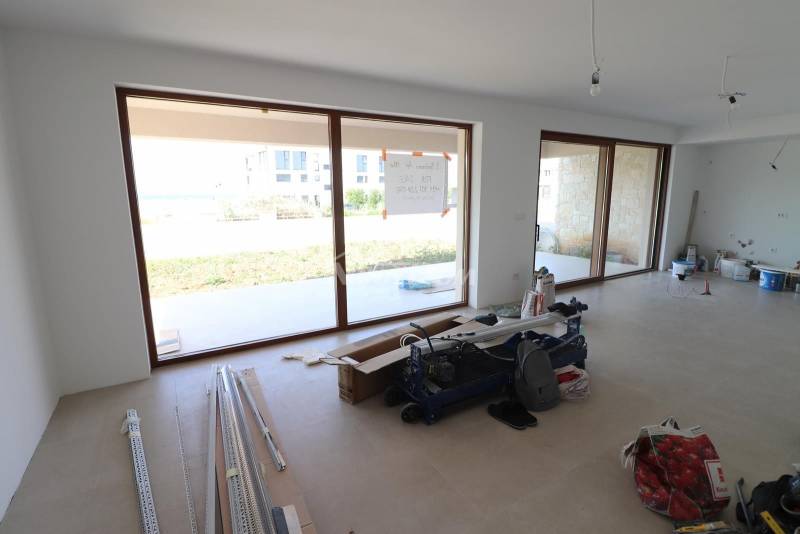 ATRAKTÍVNY APARTMÁN PRIVLAK - BLÍZKO MORA 100 METROV - 3