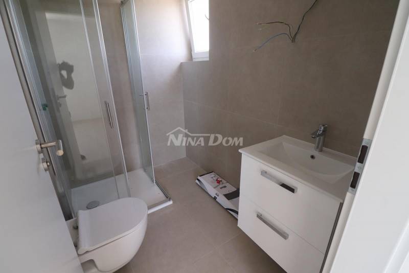 ATRAKTÍVNY APARTMÁN PRIVLAK - BLÍZKO MORA 100 METROV - 10