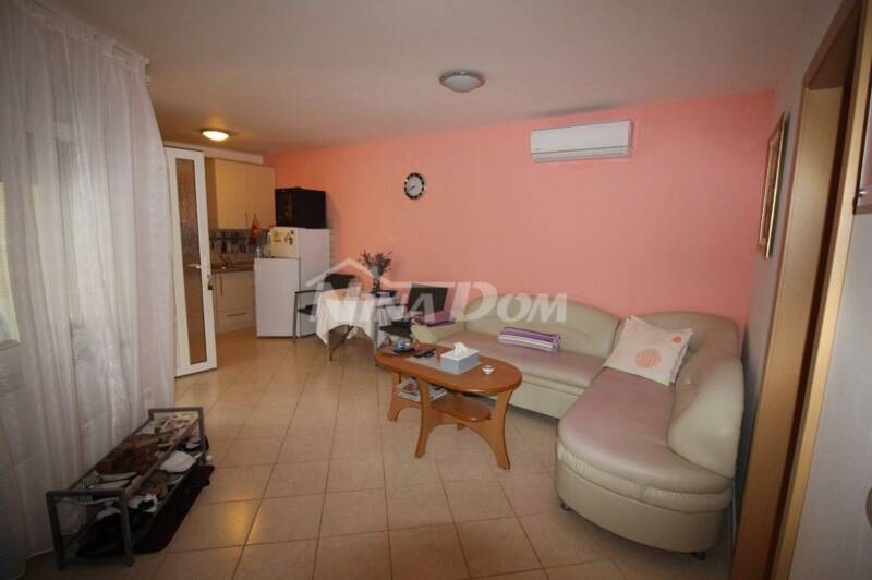 Južná strana apartmánu Vira na prízemí - 3