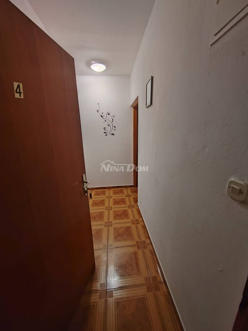 Apartment with one bedroom, first floor, sea 160 meters - 8