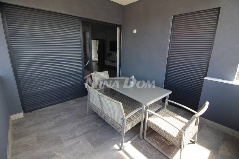 Apartment with three bedrooms, first floor S3 - 12