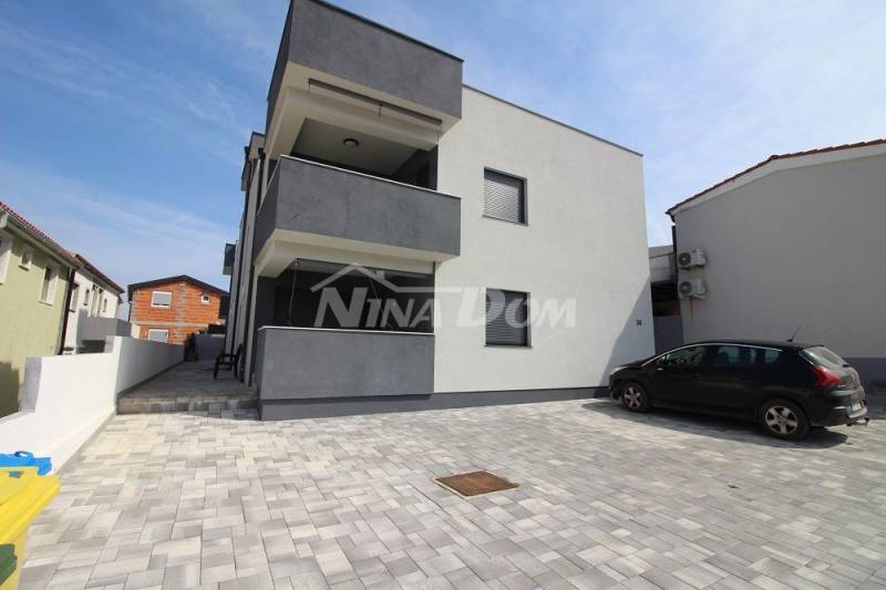 Apartman s tri spavaće sobe, prizemlje S2 - 1