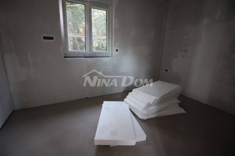 New construction, apartment on the ground floor, center of the island of Vir - 3