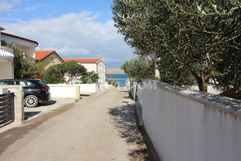 Apartment on the ground floor, 110 meters from the sea - 3