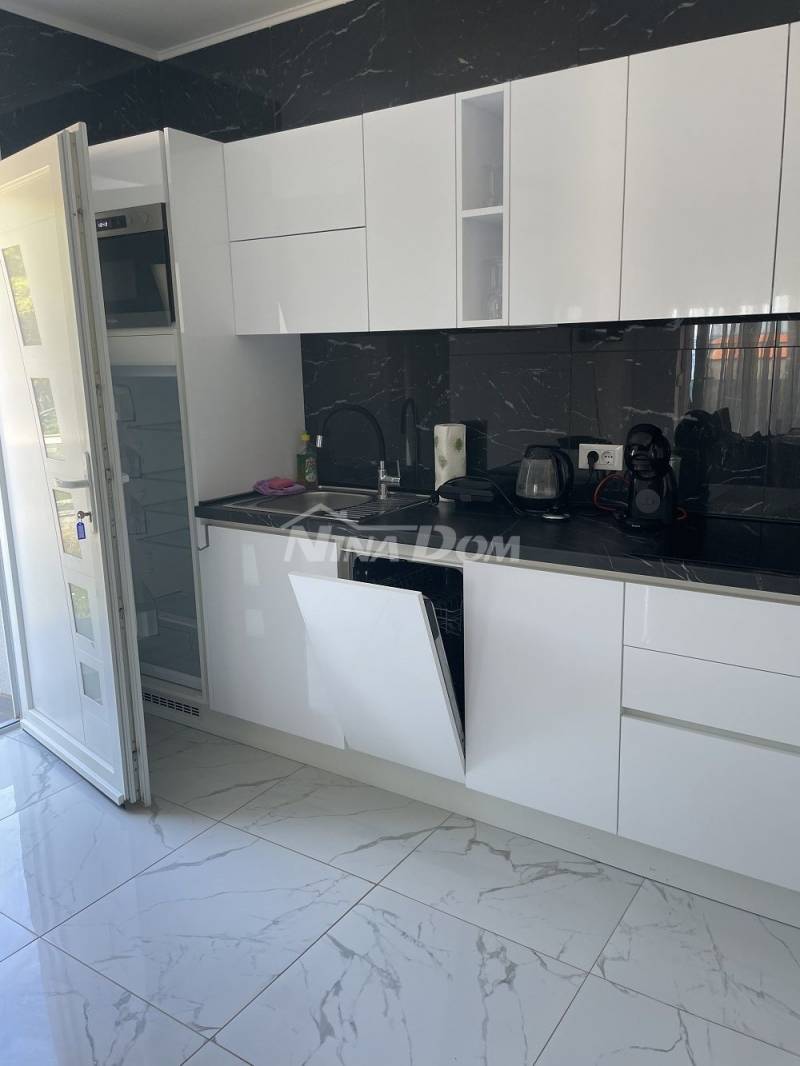 Južná strana ostrova Vir, 2-spálňový apartmán s výhľadom - 9