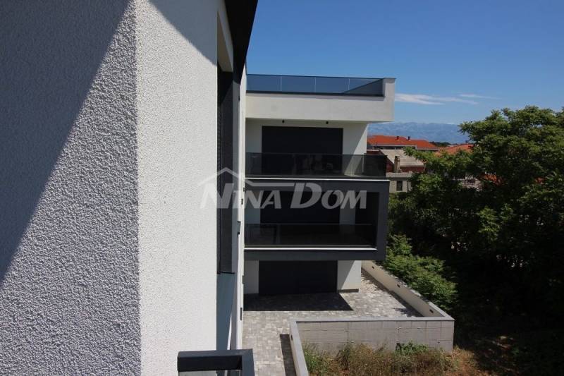 Ground floor apartment in the center of the island of Vir. - 12