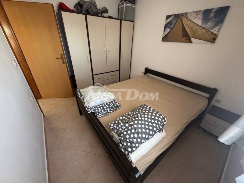 Apartmán 60 m od mora, južná strana Viru - 8