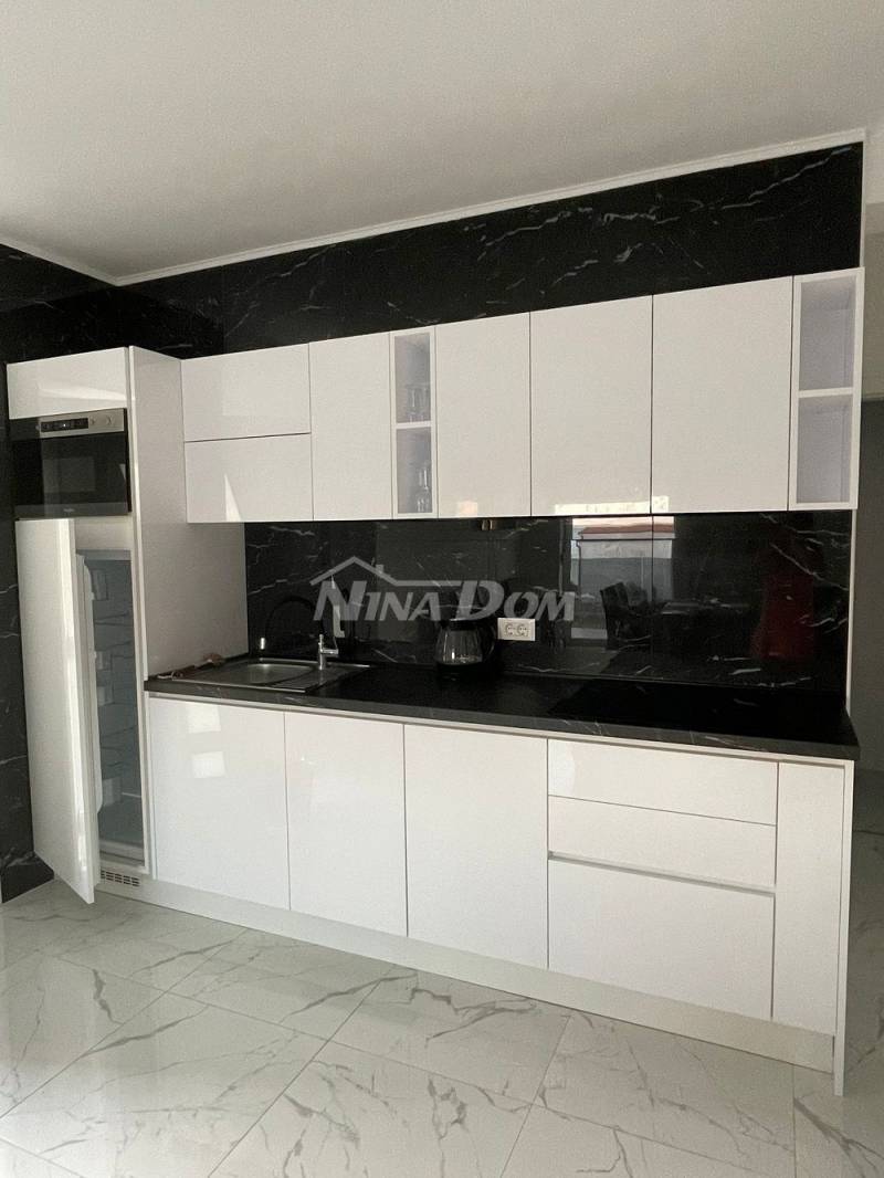 Južná strana ostrova Vir, 100 metrov od mora - 3