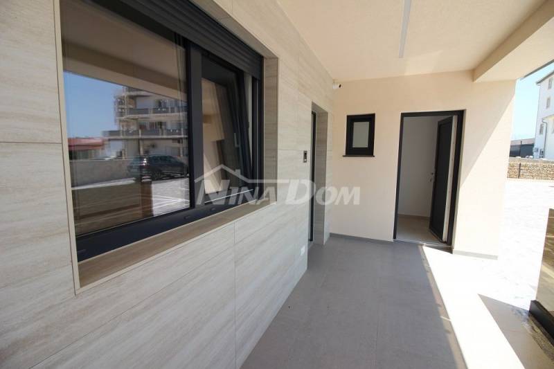 New building, south side, furnished apartment. - 1