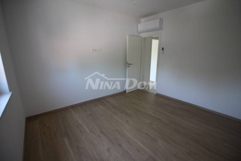 Južná strana ostrova Vir, apartmán na 2. poschodí (voda a kanalizácia) - 7