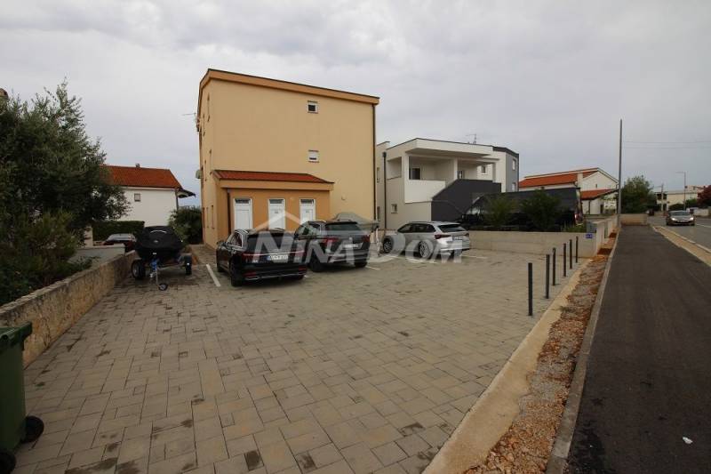 Apartmán na južnej strane 254 metrov od mora, voda a kanalizácia - 14