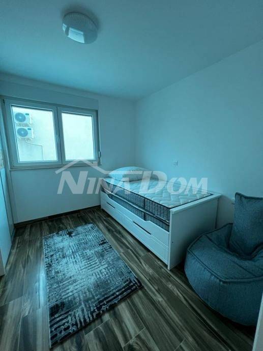Furnished apartment, 1st floor, in a quiet part of the village. - 6