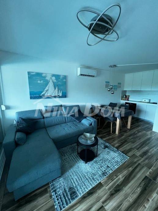 Furnished apartment, 1st floor, in a quiet part of the village. - 11