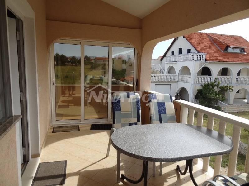 Apartment on the 1st floor, south side of the island of Vir, peaceful and quiet part of the island of Vir - 3
