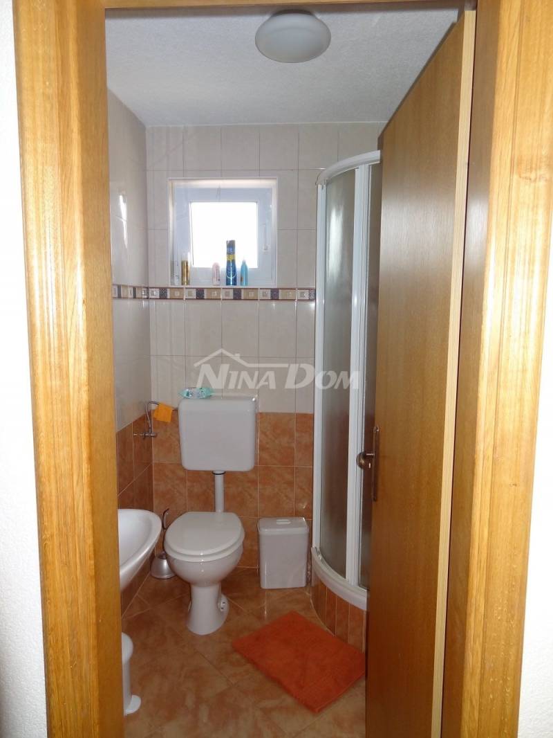 Apartman na 1.katu južna strana otoka Vira, miran i tih dio otoka Vira - 11