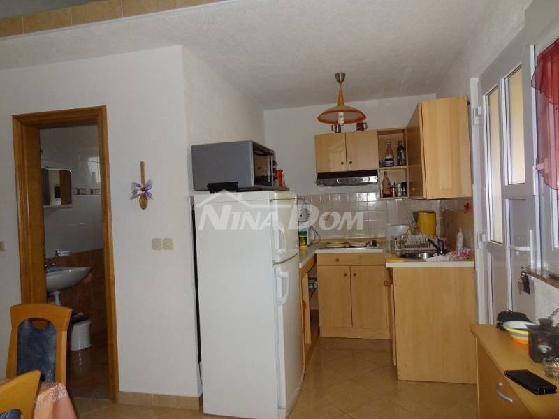 Apartman na 1.katu južna strana otoka Vira, miran i tih dio otoka Vira - 13