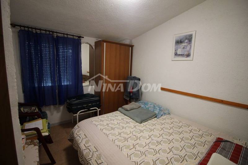Apartman južna strana, etažirano s vodom i kanalizacijom., - 10