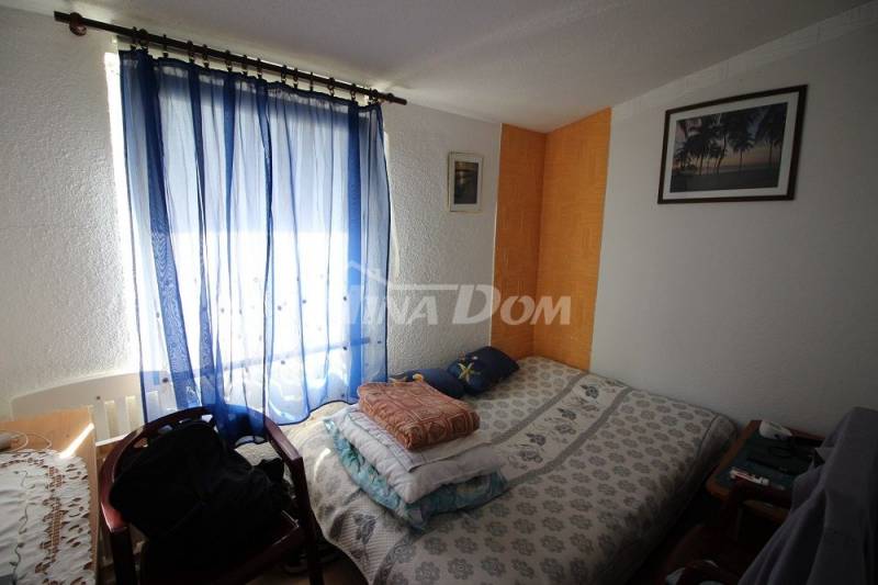 Apartman južna strana, etažirano s vodom i kanalizacijom., - 11