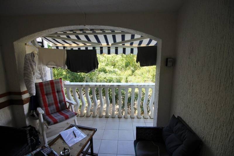 Apartman južna strana, etažirano s vodom i kanalizacijom., - 13