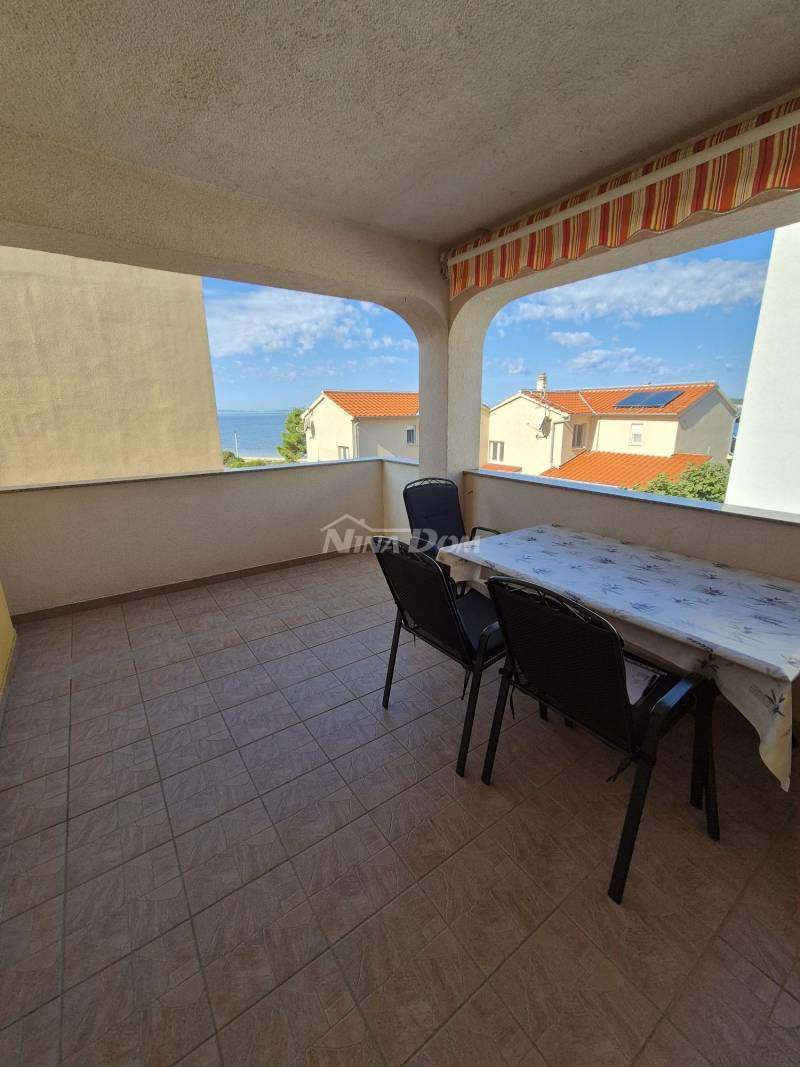 Apartmán na 1. poschodí, južná strana 50 metrov od mora s výhľadom na more - 2