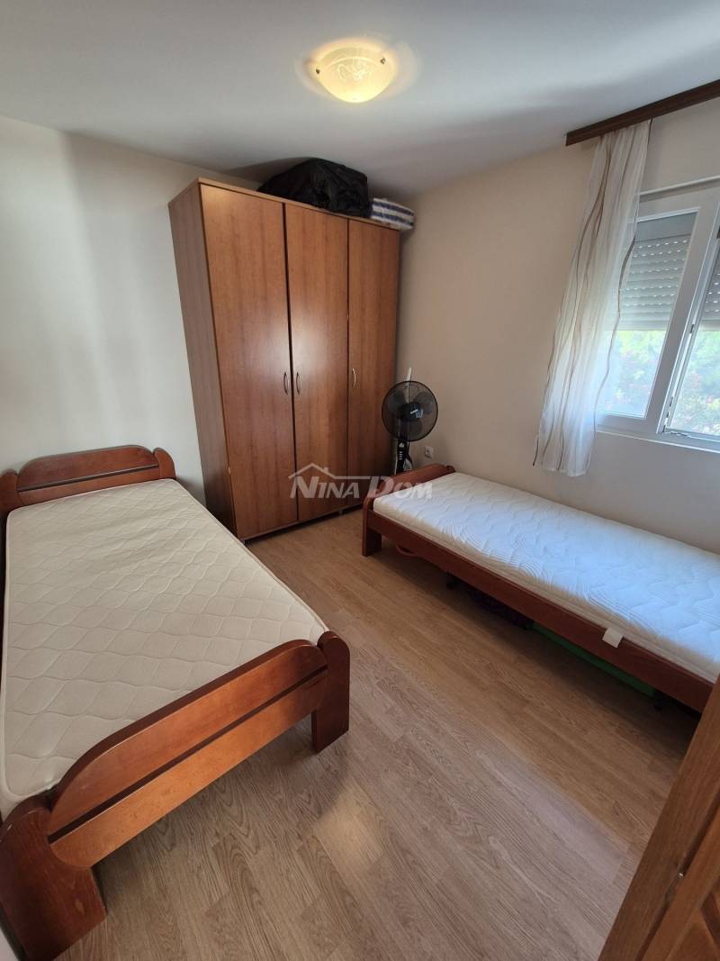 Apartmán na 1. poschodí, južná strana 50 metrov od mora s výhľadom na more - 7