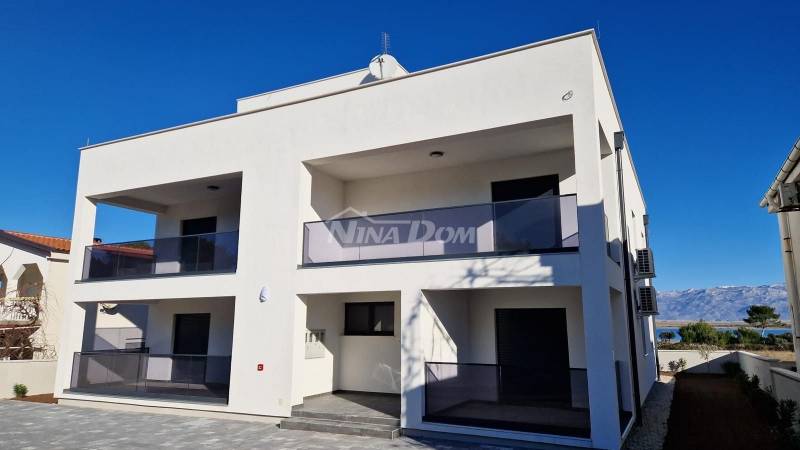 New building, first floor, panoramic view of the sea and Velebit. - 11