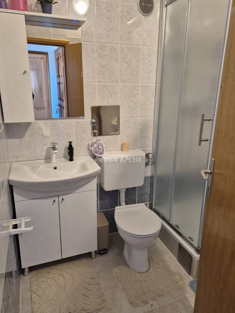 Apartment 180 meters. second floor to the sea. - 11