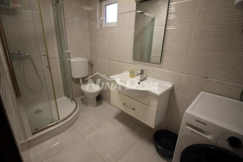 Apartman u prizemlju s dvije spavaće sobe 80 met. do plaže - 6