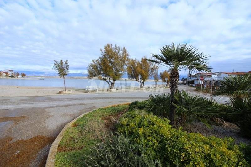 Apartman u prizemlju s dvije spavaće sobe 80 met. do plaže - 11