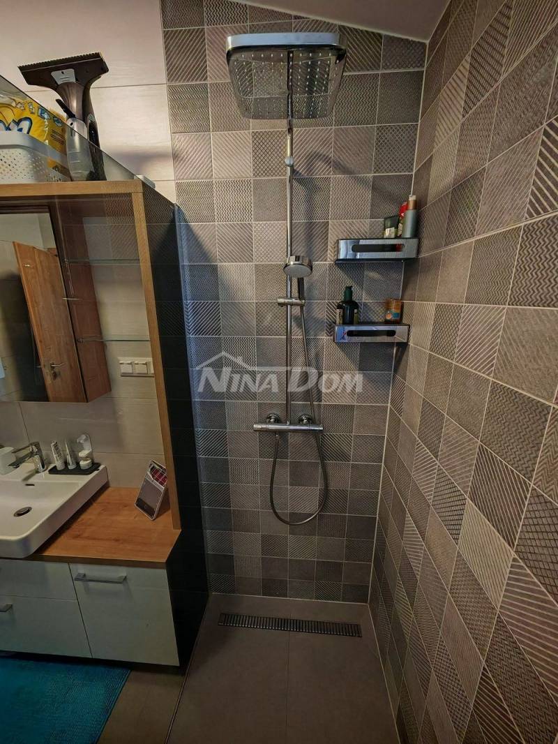 Južna strana otoka Vira, blizina centra kompletno renovirani apartman - 6