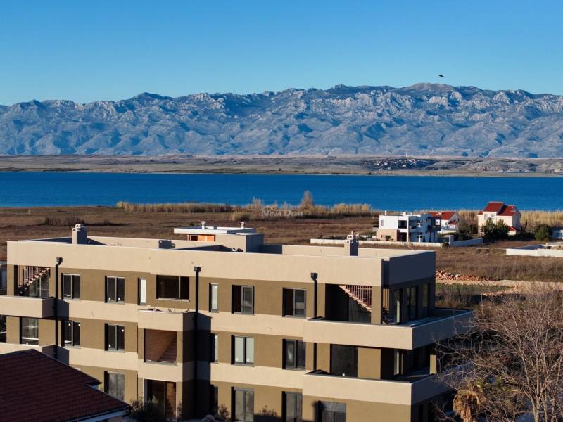 Two-bedroom apartment with private garden on the ground floor of a new building, 300 m from the sea - 2