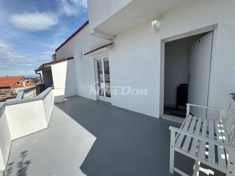 Apartment house in Draga, 4 apartments + possibility of expansion - 11