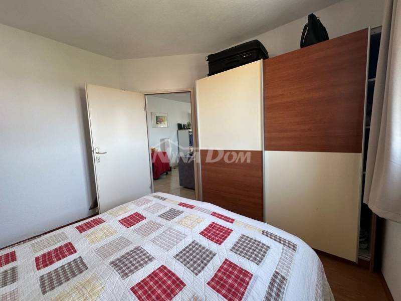 Apartment house in Draga, 4 apartments + possibility of expansion - 15