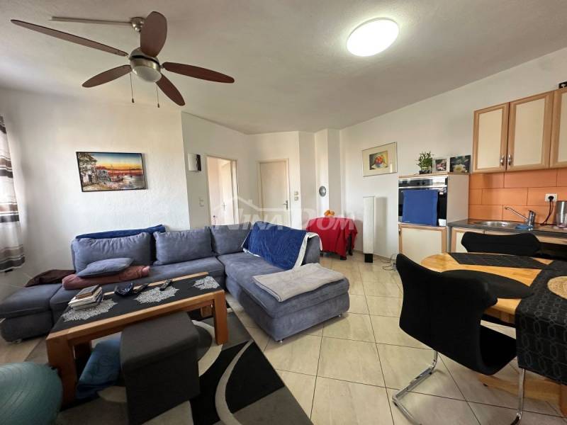 Apartmanska kuća u Dragama, 4 stana + mogućnost nadogradnje - 13