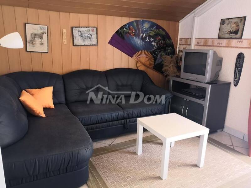 Južná strana 5 bytových jednotiek, výhľad na more - 14