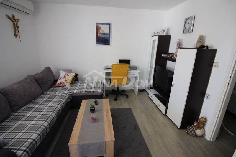 Apartmanska kuća s prostranom okućnicom. - 5