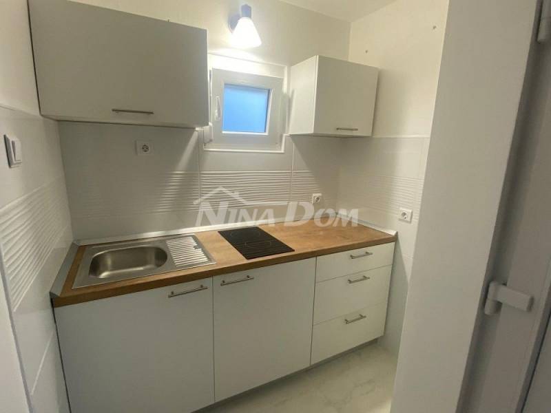 Centrum ostrova Vir, 350 metrov. k moru - 5