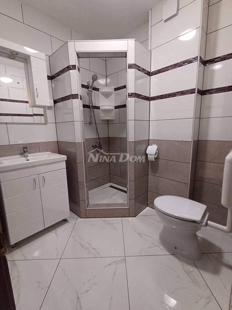 Apartment house with 4 apartments, 290 m. from the sea. - 5