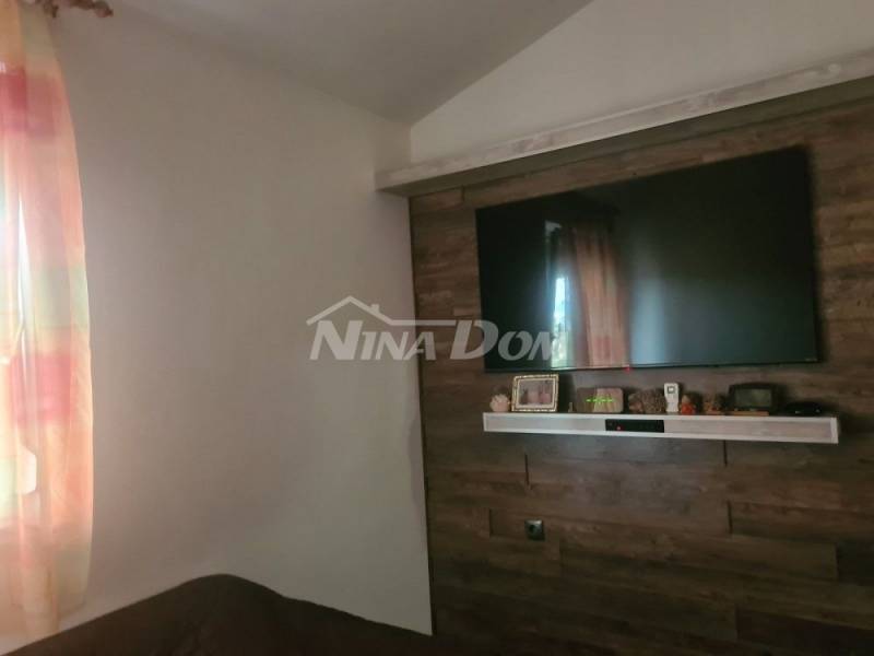 Apartment house with 4 apartments, 290 m. from the sea. - 10