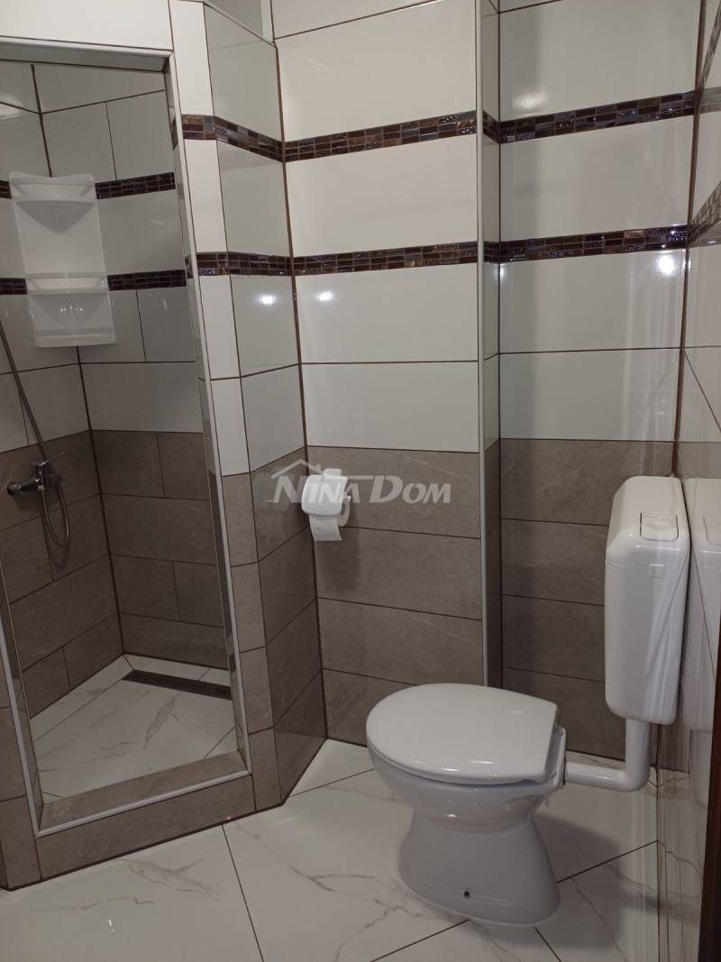 Apartment house with 4 apartments, 290 m. from the sea. - 13