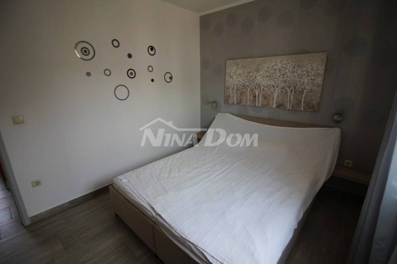 Južná strana ostrova Vir, apartmánový dom s krásnou záhradou. - 11