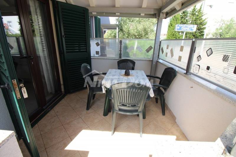Južna strana otoka Vira, apartmanska kuća s lijepom okućnicom. - 14