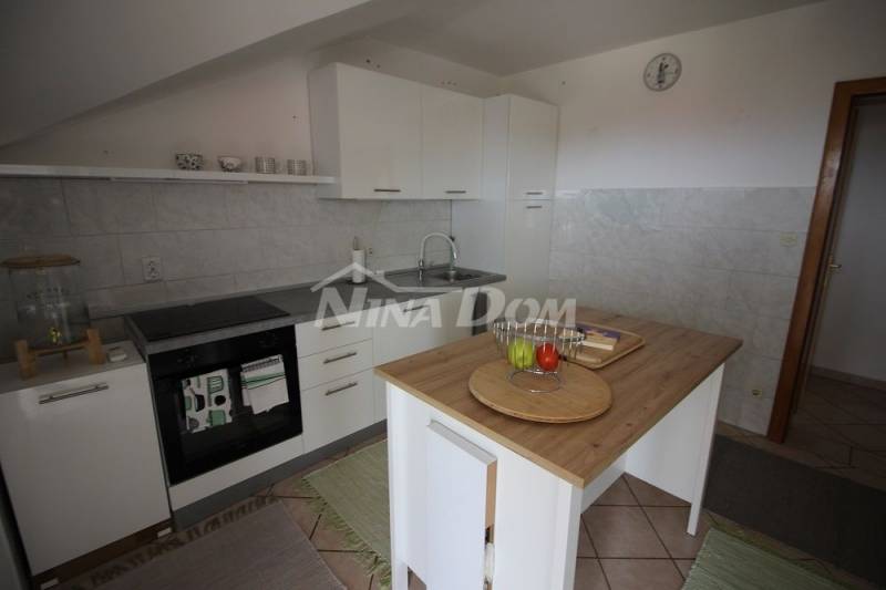 Južná strana ostrova Vir, apartmánový dom so 6 jednotkami. - 5
