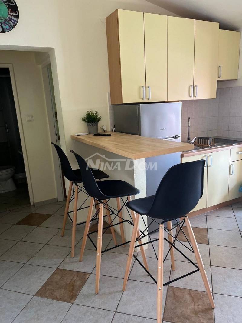 Apartment house with 4 apartments and a building plot 60 meters from the sea. - 5