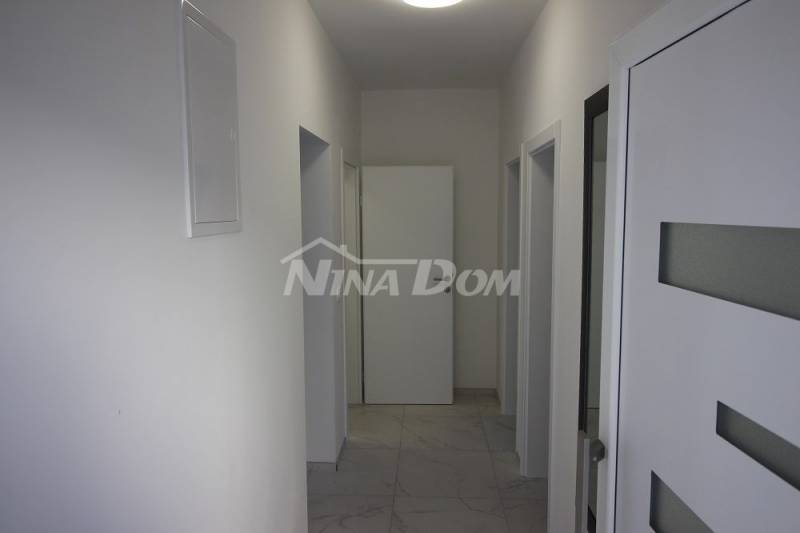 Južna strana otoka Vira apartmanska kuća kompletno renovirana. - 10